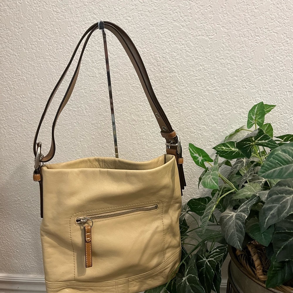 Coach F10398 Crossbody Bag